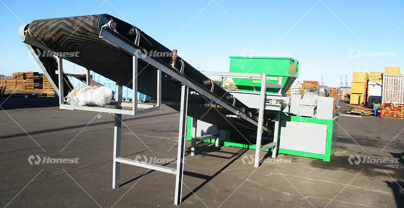 The Scrap Wood Pallet Double Shaft Shredder In UK
